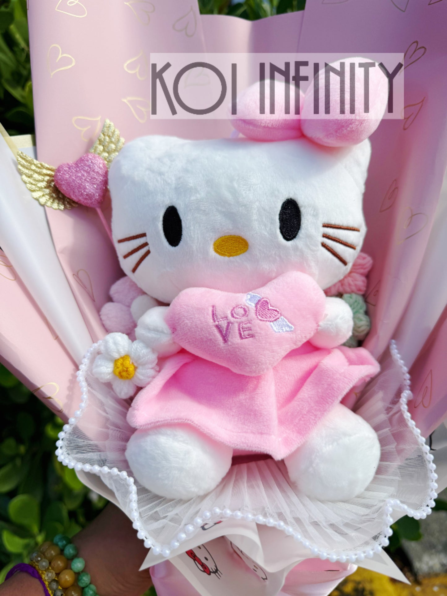 Pink Valentine Hello Kitty Love Plushie Bouquet